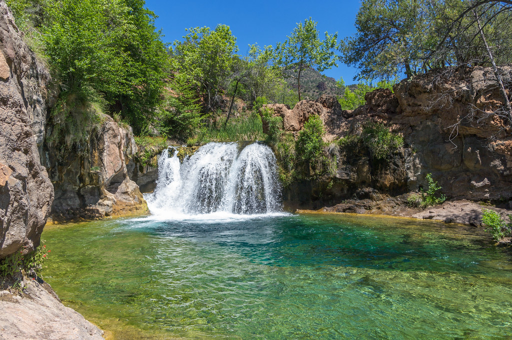 Waterfall Trail on Fossil Creek | A large, natural waterfall… | Flickr