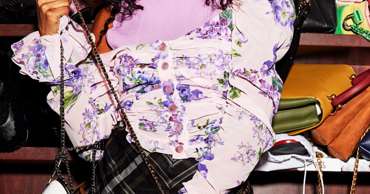 Fashion Buying Rules to Follow When You Get Something New | Who What Wear Fashion Buying Rules to Follow When You Get Something New | Who What Wear