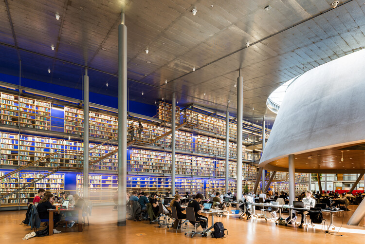 Top view light grey Stock Vector Images - Alamy Top Jewelry Marketplaces to Start Your Online Selling Journey