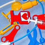 Order pet beds for dogs and cats that guarantee comfort