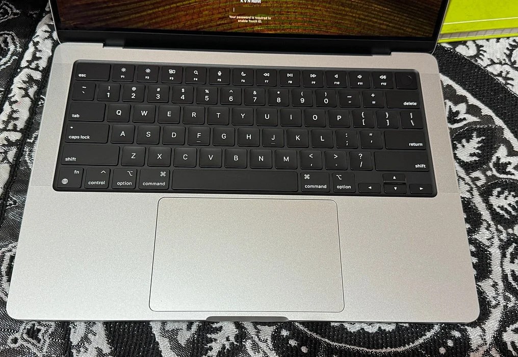 Is it worth buying the new Apple Macbook M3 Pro? Release, price ... Apple MacBook Pro M3 Laptop Performance and Price