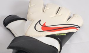 Nike Vapor Grip3 Goalkeeper Gloves Performance Review