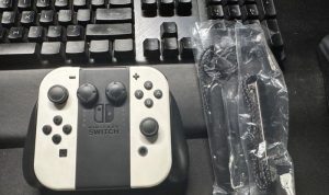 Nintendo Switch OLED Gaming Console with Joy-Con Controllers Nintendo Switch OLED Gaming Console with Joy-Con Controllers