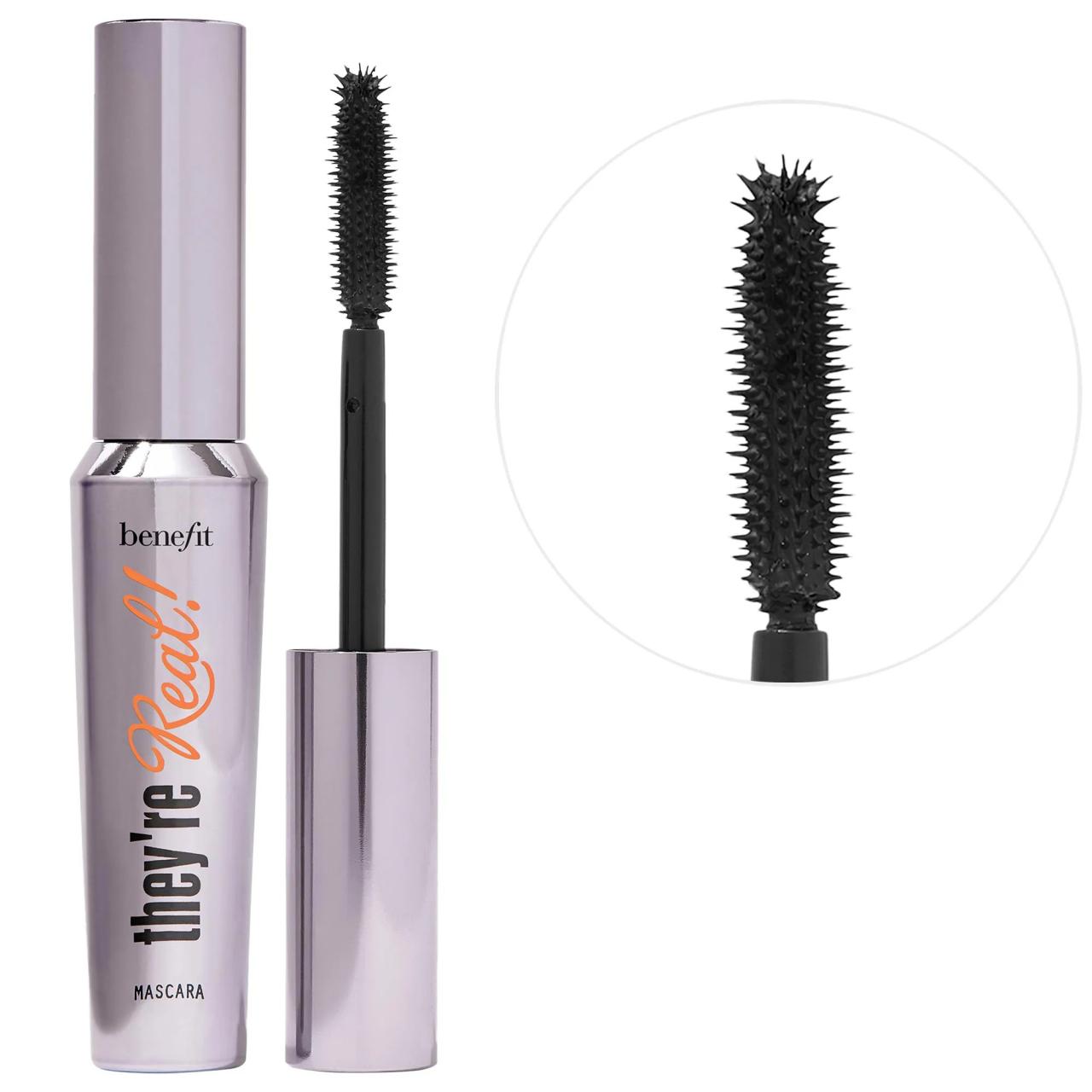Why Benefit Cosmetics’ They're Real Mascara Is a Fan-Favorite — Editor ... Benefit They’re Real Lengthening Mascara Review