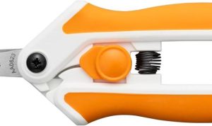 Fiskars Precision Craft Scissors for Scrapbooking Fiskars Precision Craft Scissors for Scrapbooking